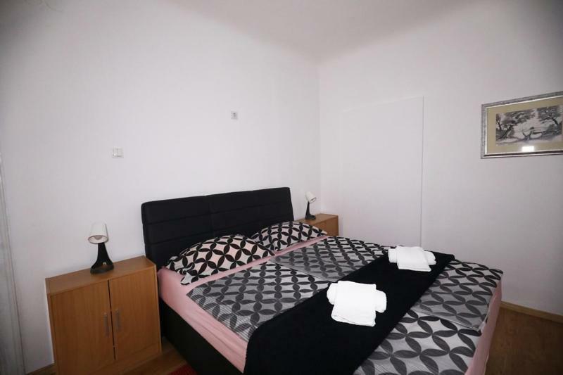 Odeon Apartment And Rooms 리예카 외부 사진
