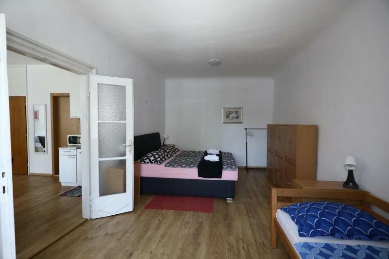 Odeon Apartment And Rooms 리예카 외부 사진